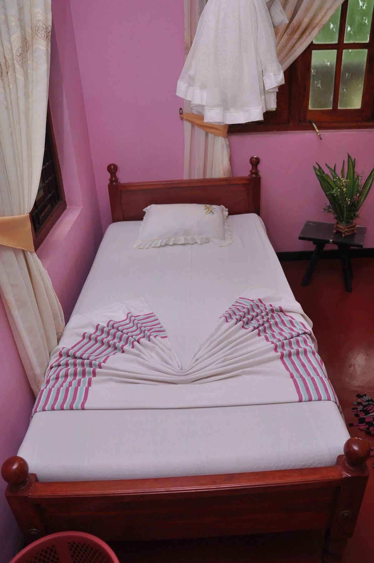 Sanoga Holiday Resort Tissamaharama Kültér fotó